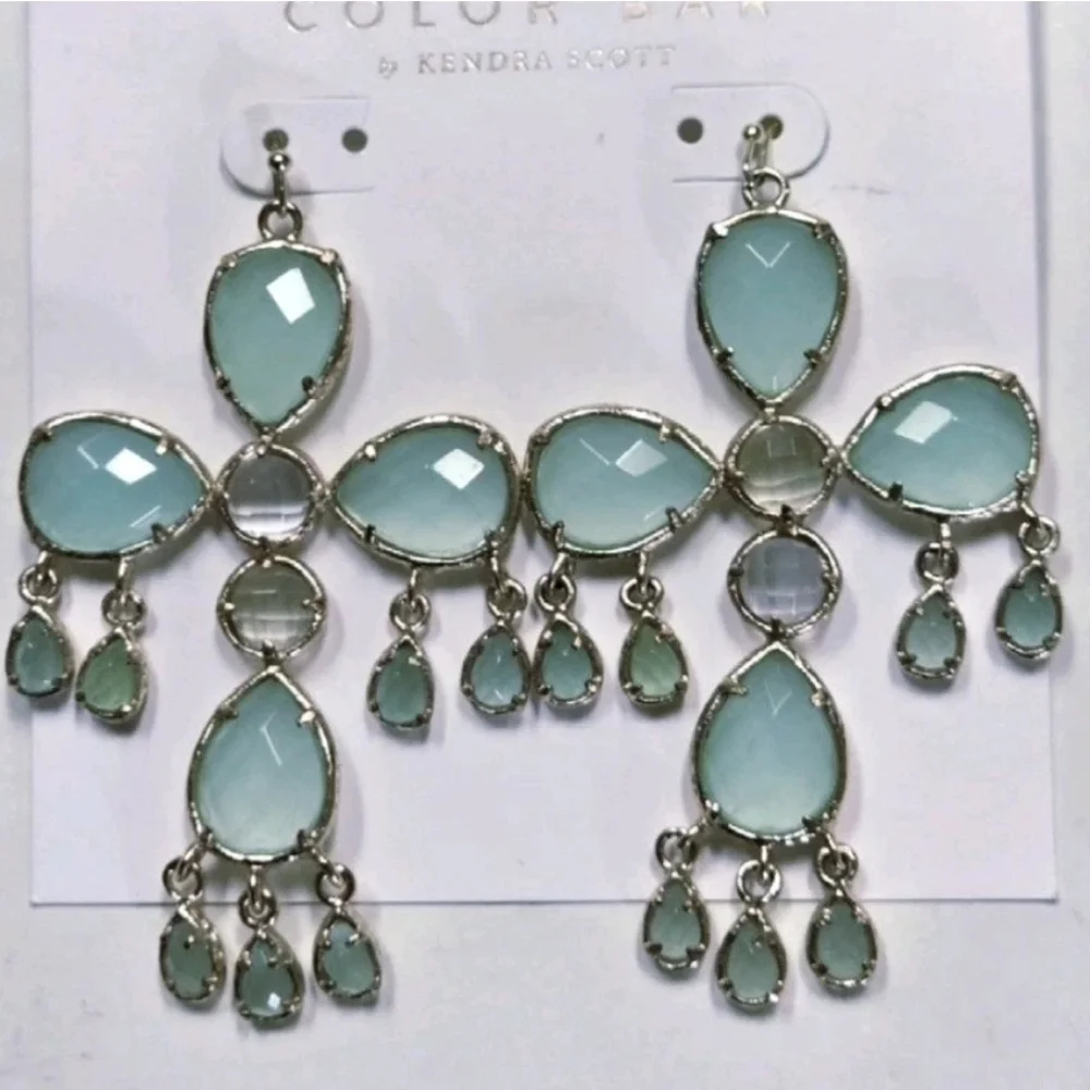 Kendra Scott Vintage Dakota Earrings - Picture 4 of 4